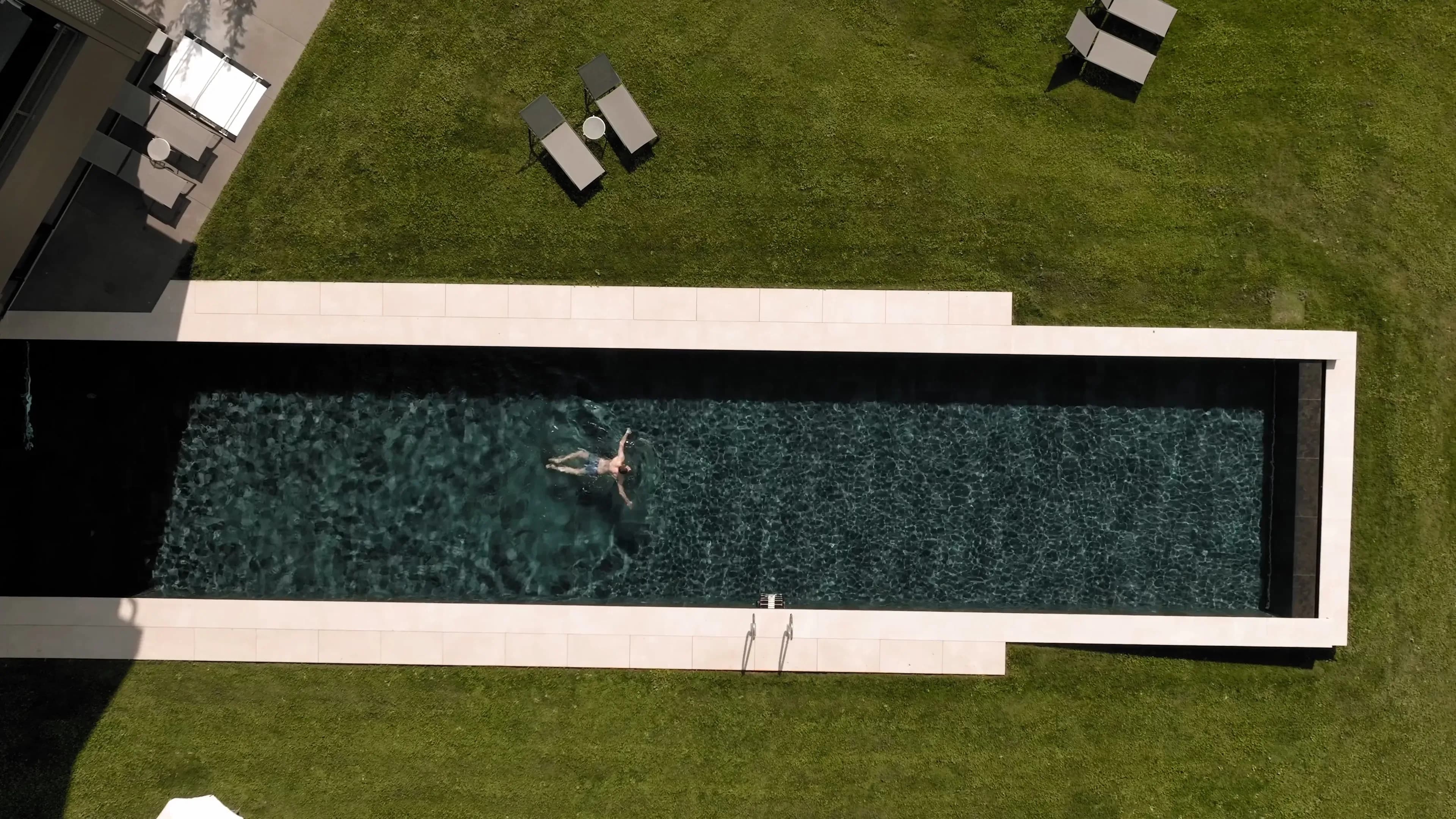 Exklusives Wellnesshotel in Südtirol mit Infinity Pool