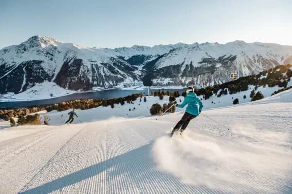 Skiurlaub im Wellnesshotel mit beheizten Infinity-Outdoor-Pool im Vinschgau